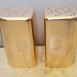 MCM Mirro Salt & Pepper Shakers Light Pink Aluminum Metal
